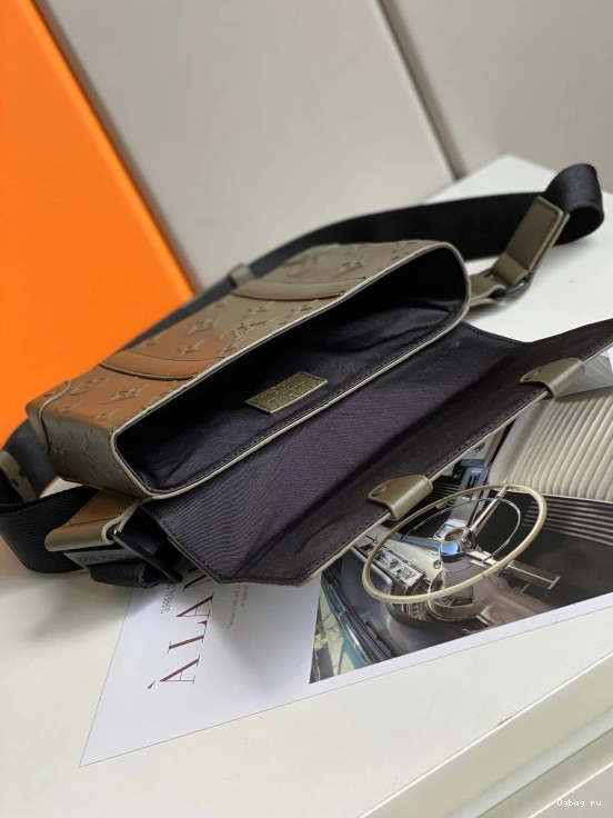SLINGBAG VUITTON TRUNK LOUIS 0715